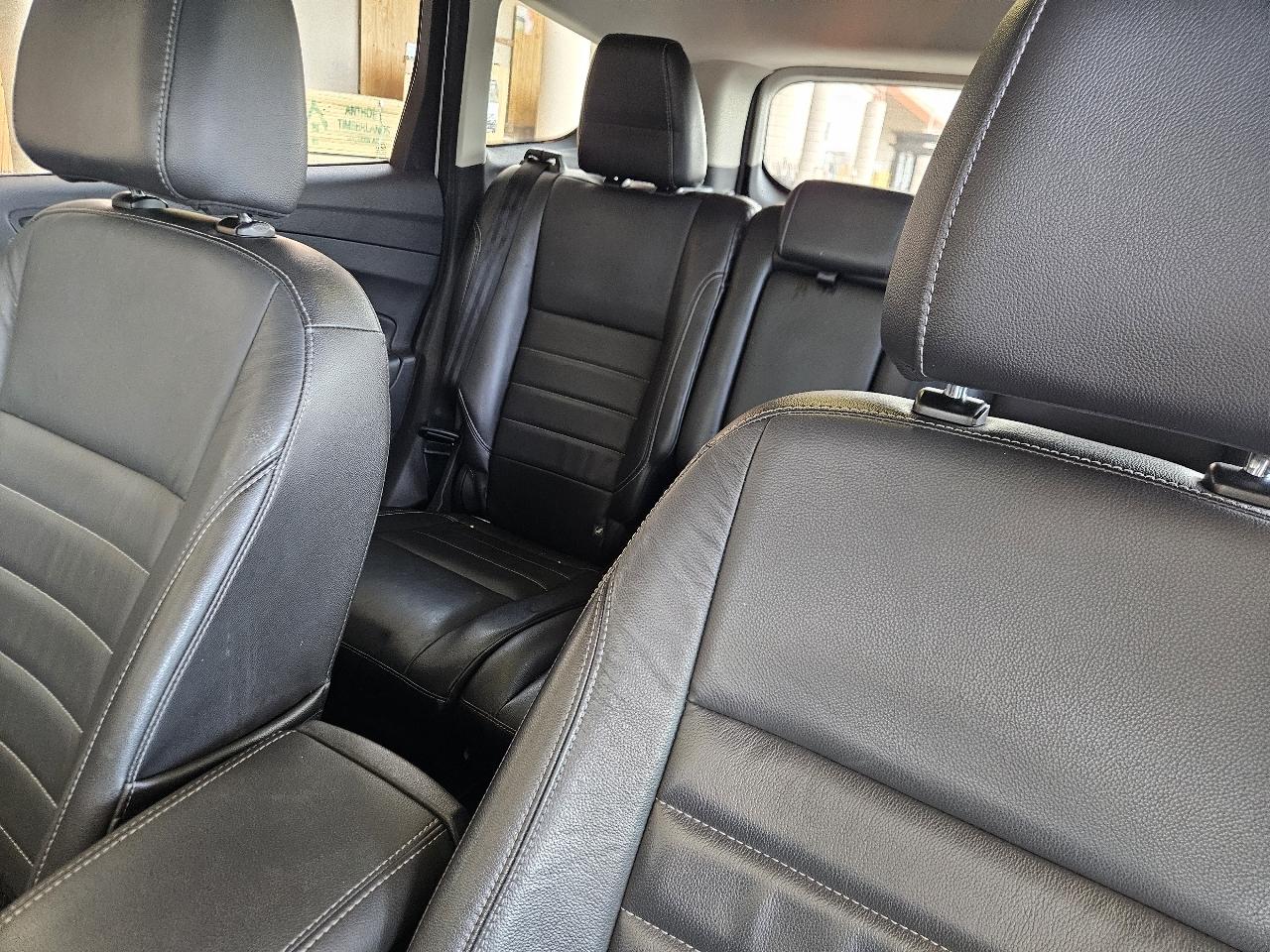 Ford Escape 4WD 4dr Titanium 2016