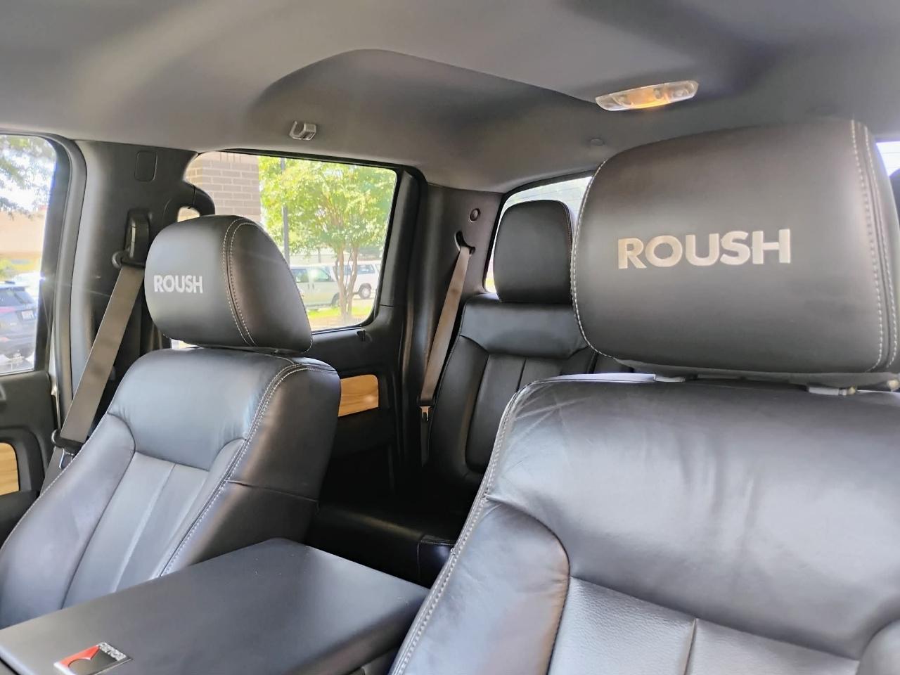 Ford F-150 4WD SuperCrew 145" Platinum 2011