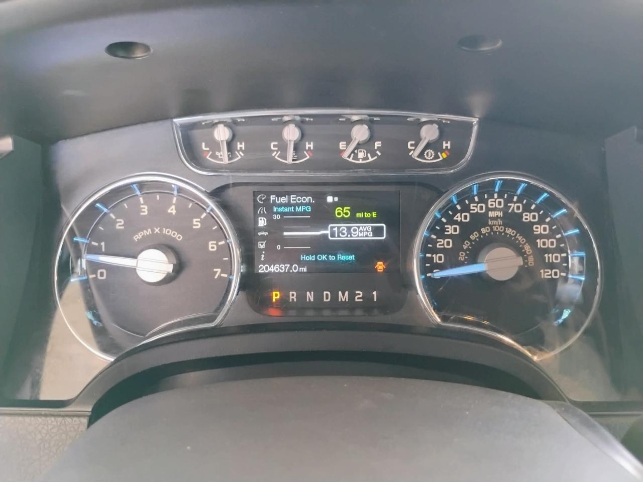Ford F-150 4WD SuperCrew 145" Platinum 2011