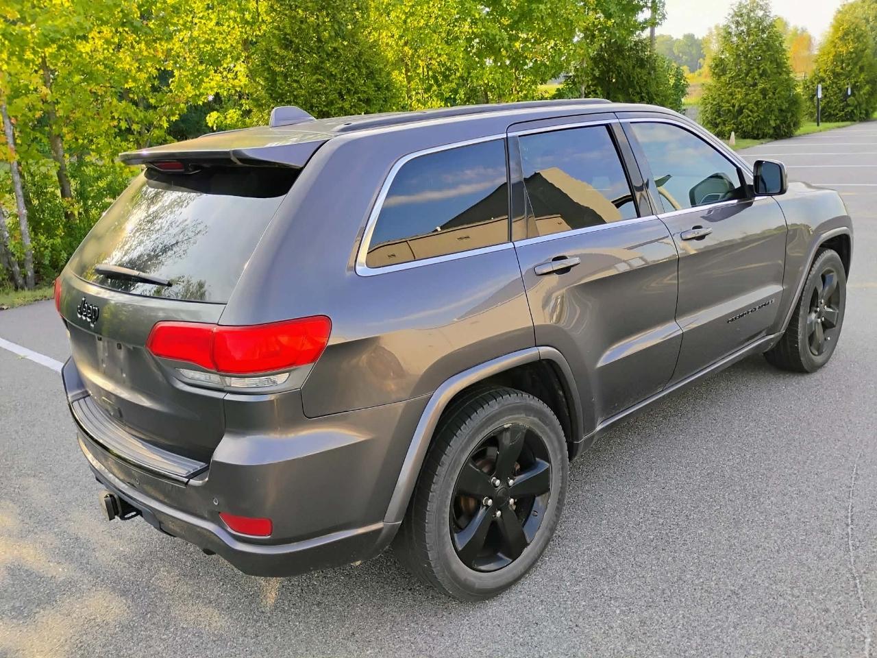 Jeep Grand Cherokee RWD 4dr Altitude 2015