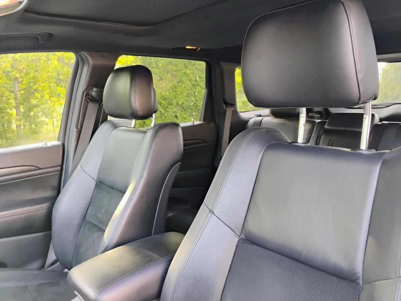 Jeep Grand Cherokee RWD 4dr Altitude 2015