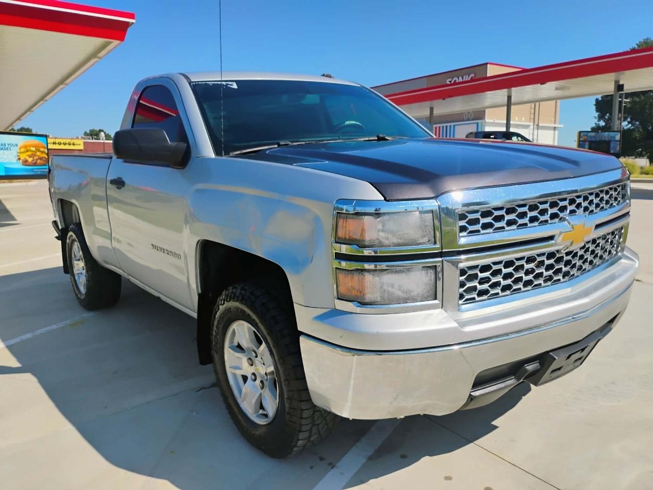 Chevrolet Silverado 1500 2WD Reg Cab 119.0" LT w/1LT 2014