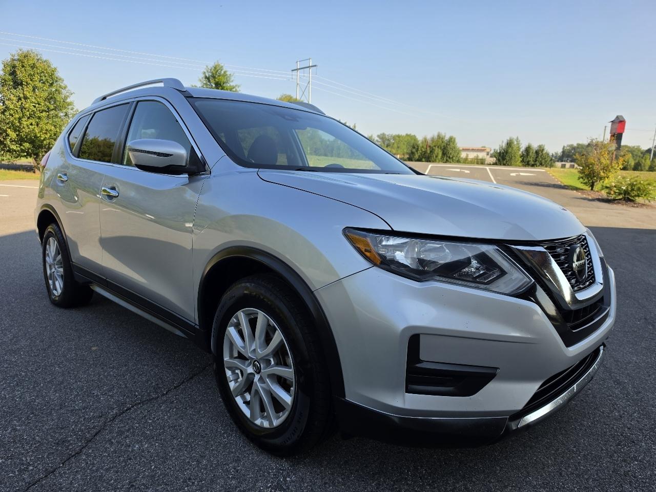 2019 Nissan Rogue FWD SV