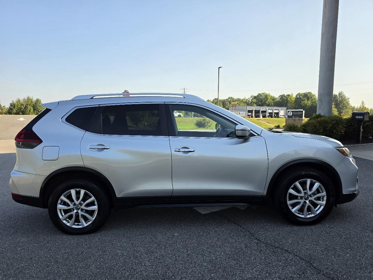 Nissan Rogue FWD SV 2019