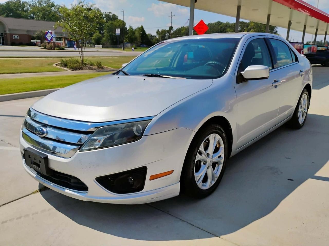 Ford Fusion 4dr Sdn SE FWD 2012