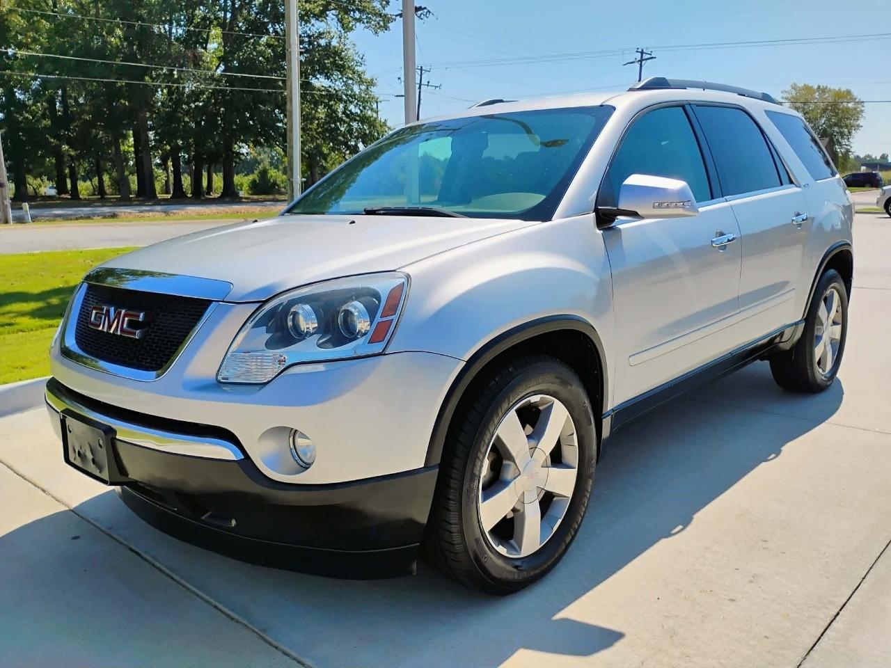 GMC Acadia FWD 4dr SLT1 2011