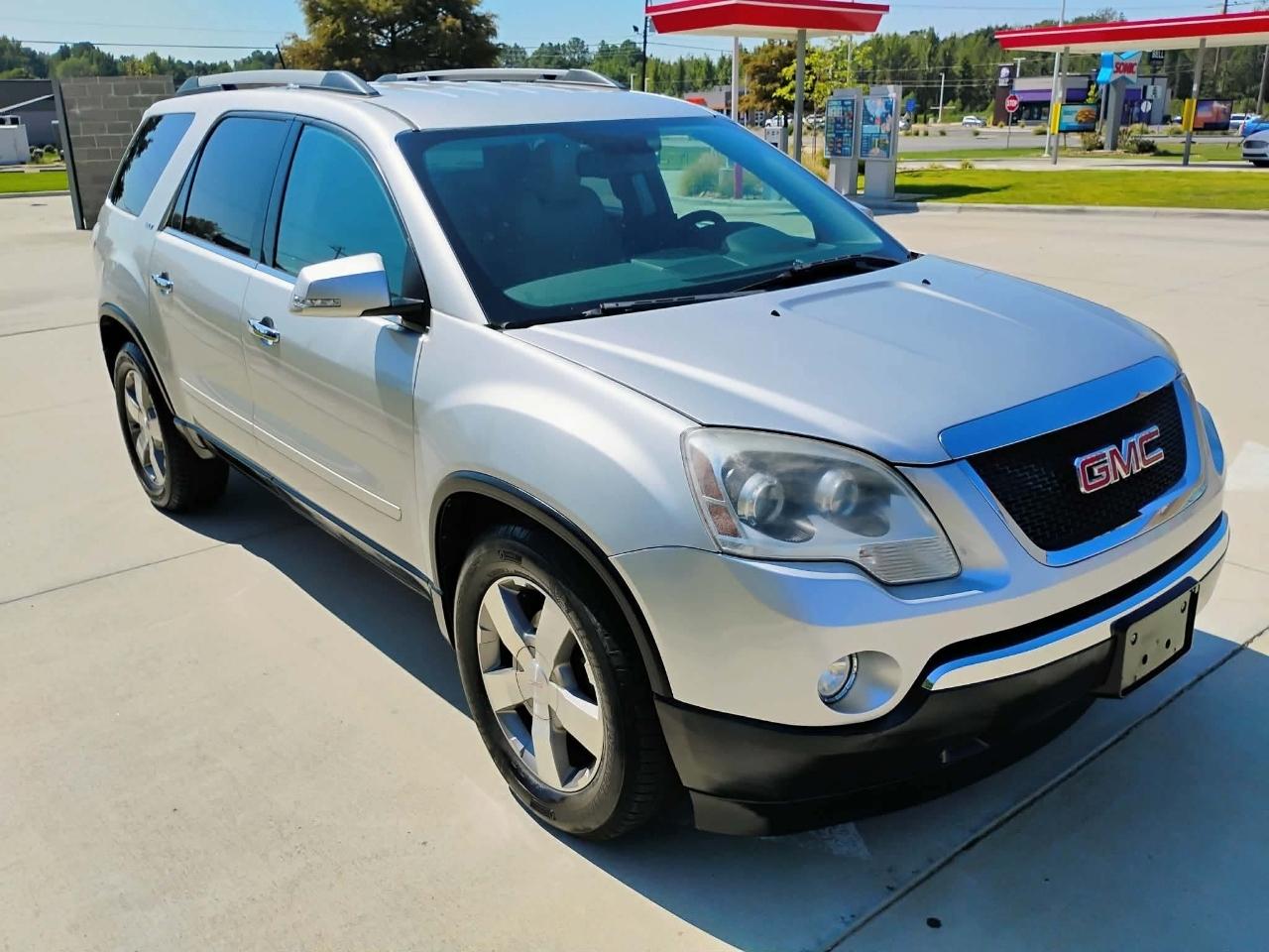 GMC Acadia FWD 4dr SLT1 2011