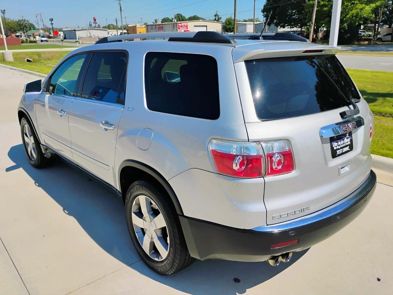 GMC Acadia FWD 4dr SLT1 2011