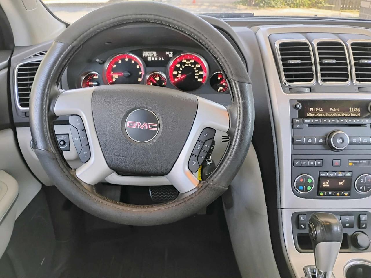 GMC Acadia FWD 4dr SLT1 2011