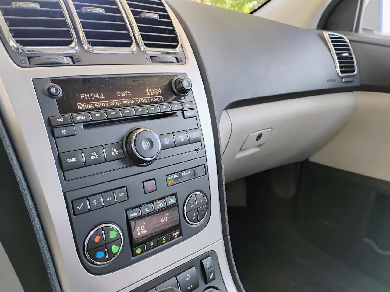 GMC Acadia FWD 4dr SLT1 2011