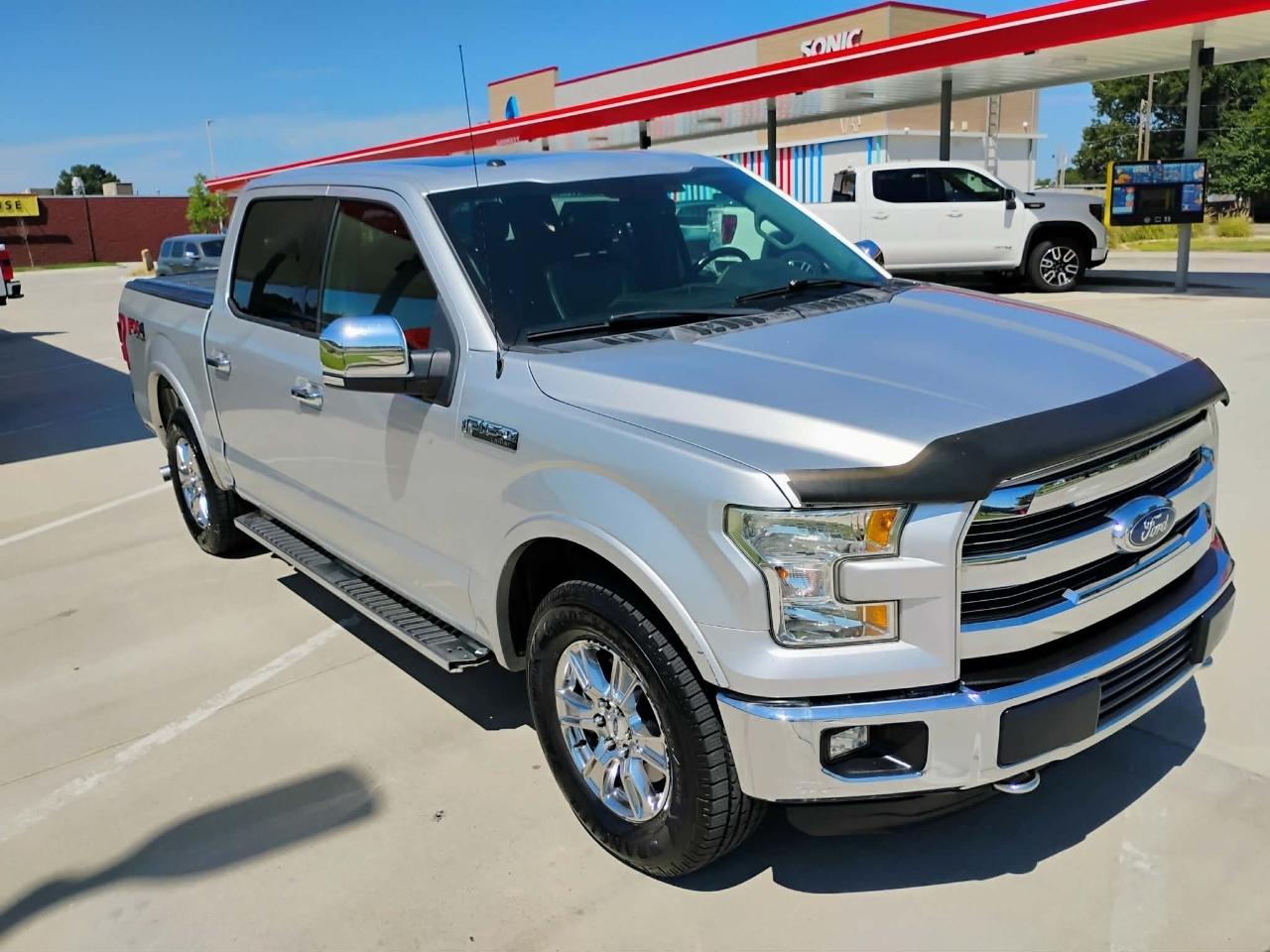 Ford F-150 4WD SuperCrew 139" Lariat 2015