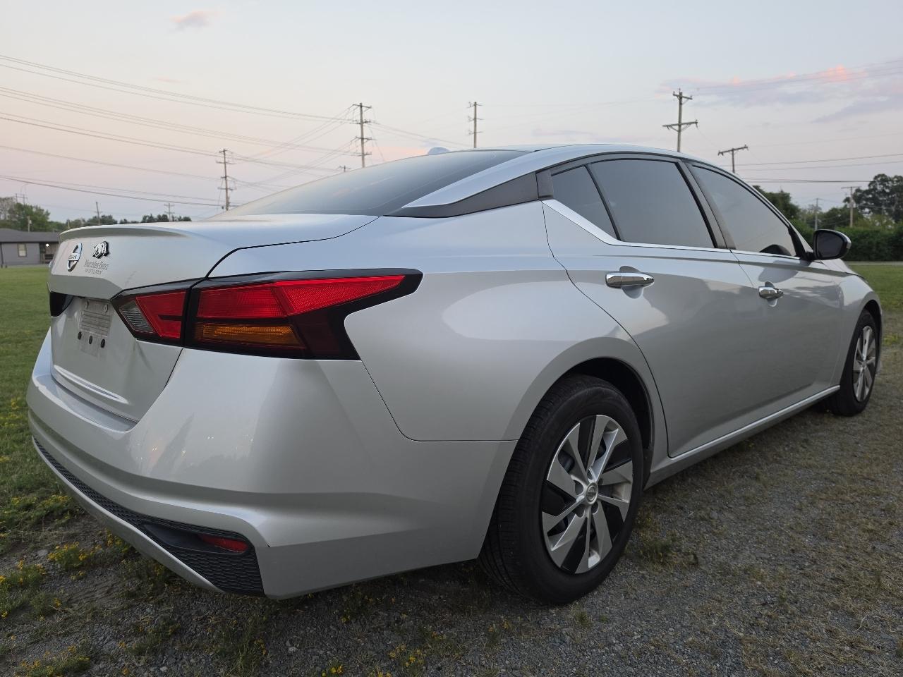 Nissan Altima 2.5 S Sedan 2019