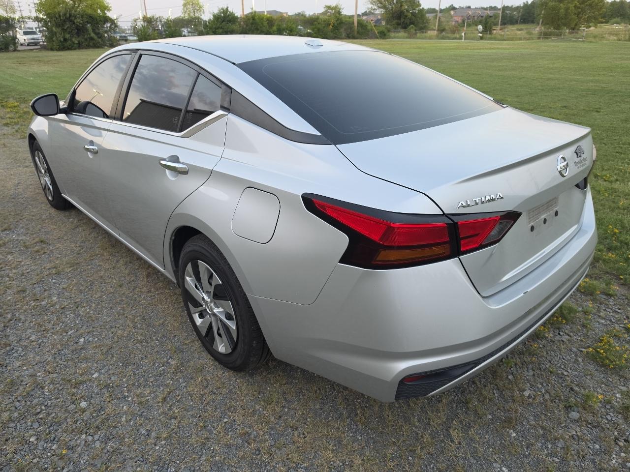 Nissan Altima 2.5 S Sedan 2019
