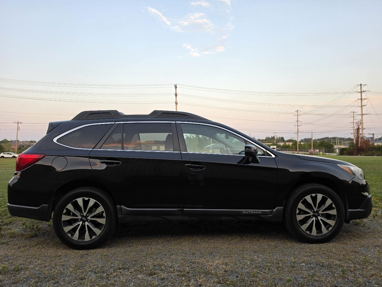 Subaru Outback 4dr Wgn 2.5i Limited PZEV 2016