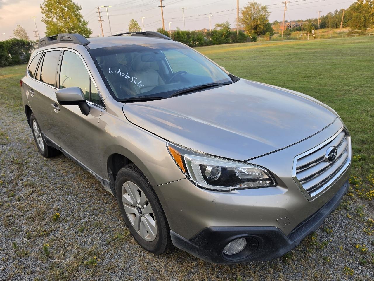 Subaru Outback 4dr Wgn 2.5i Premium 2015