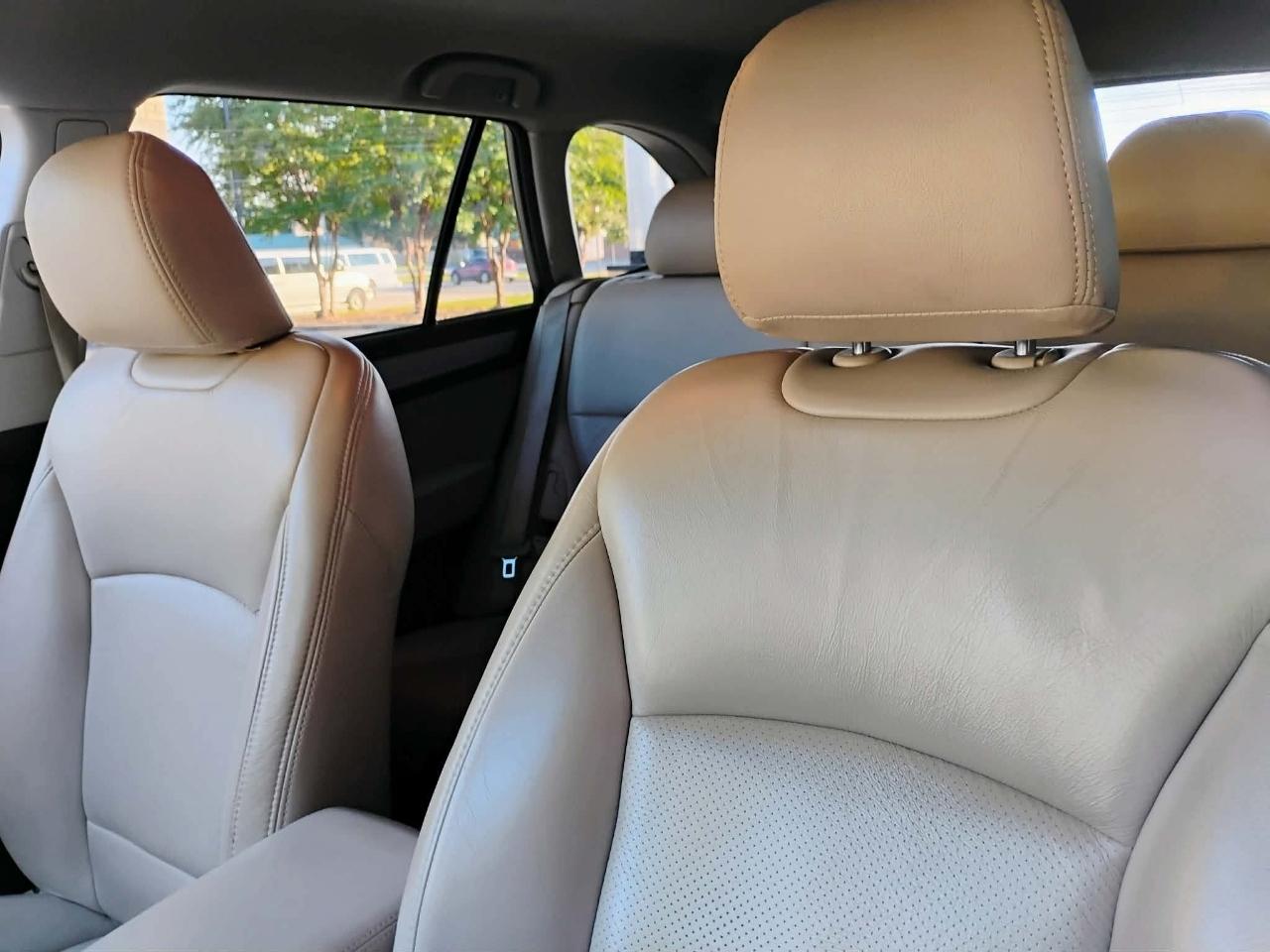 Subaru Outback 4dr Wgn 2.5i Premium 2015