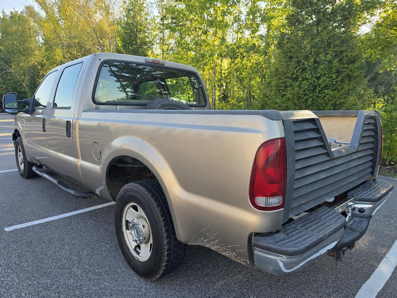 Ford Super Duty F-250 Crew Cab 156" King Ranch 2006