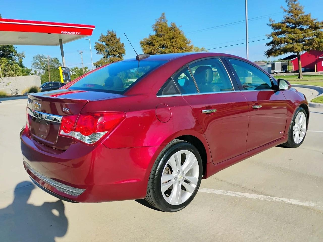 Chevrolet Cruze 4dr Sdn LTZ 2015