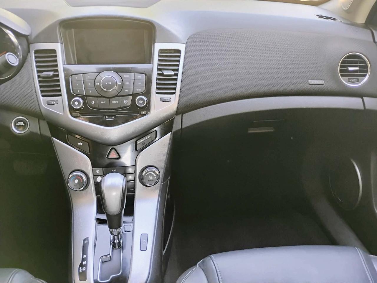Chevrolet Cruze 4dr Sdn LTZ 2015