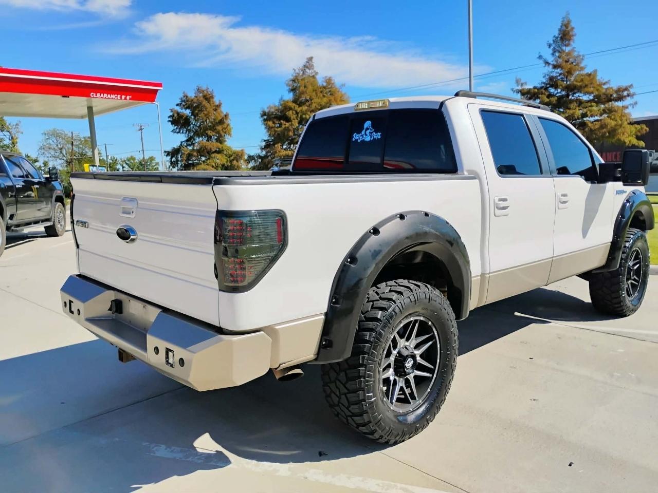Ford F-150 4WD SuperCrew 139" Lariat 2010