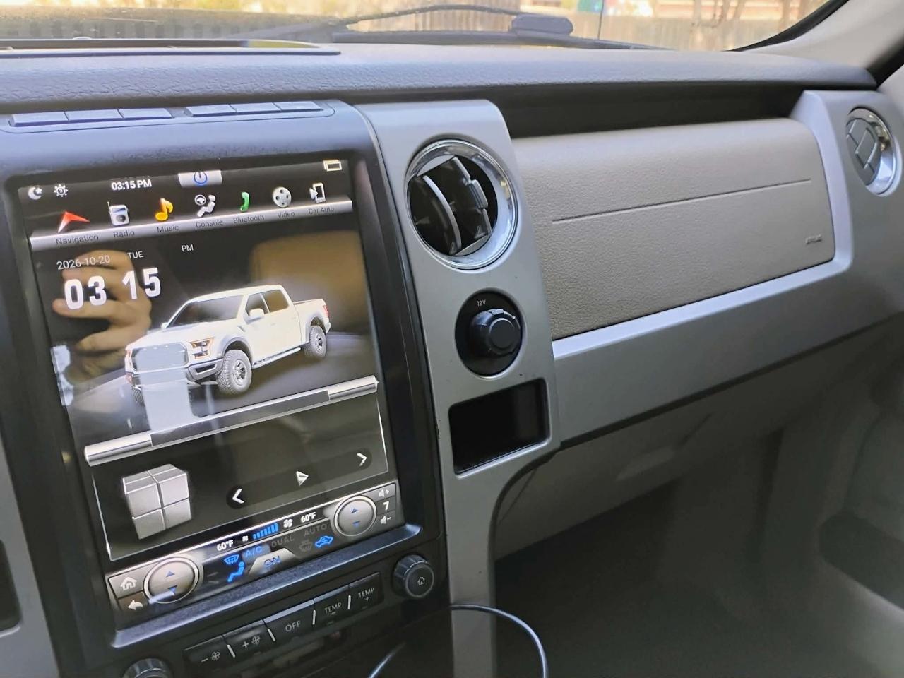 Ford F-150 4WD SuperCrew 139" Lariat 2010
