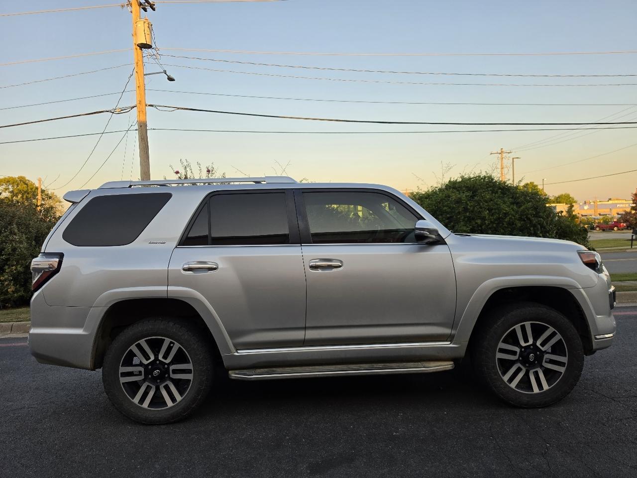 Toyota 4Runner 4WD 4dr V6 Trail Premium (Natl) 2016