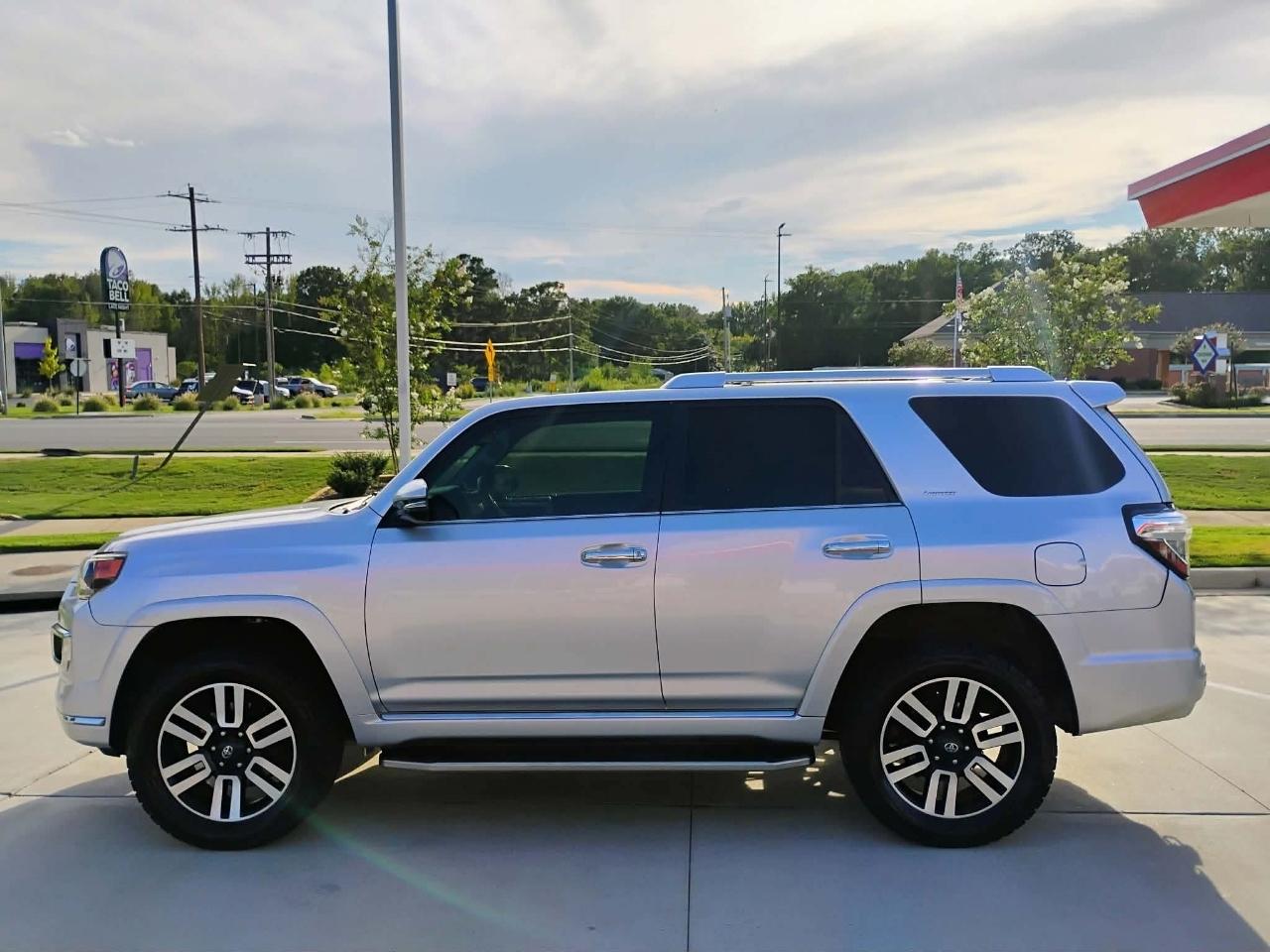 Toyota 4Runner 4WD 4dr V6 Trail Premium (Natl) 2016