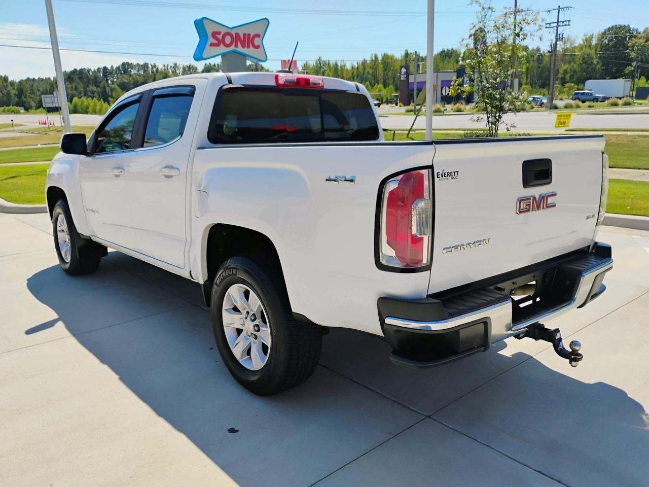 GMC Canyon 4WD Crew Cab 128.3" SLE 2017