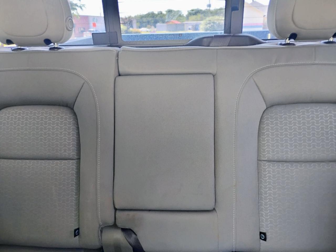 GMC Canyon 4WD Crew Cab 128.3" SLE 2017