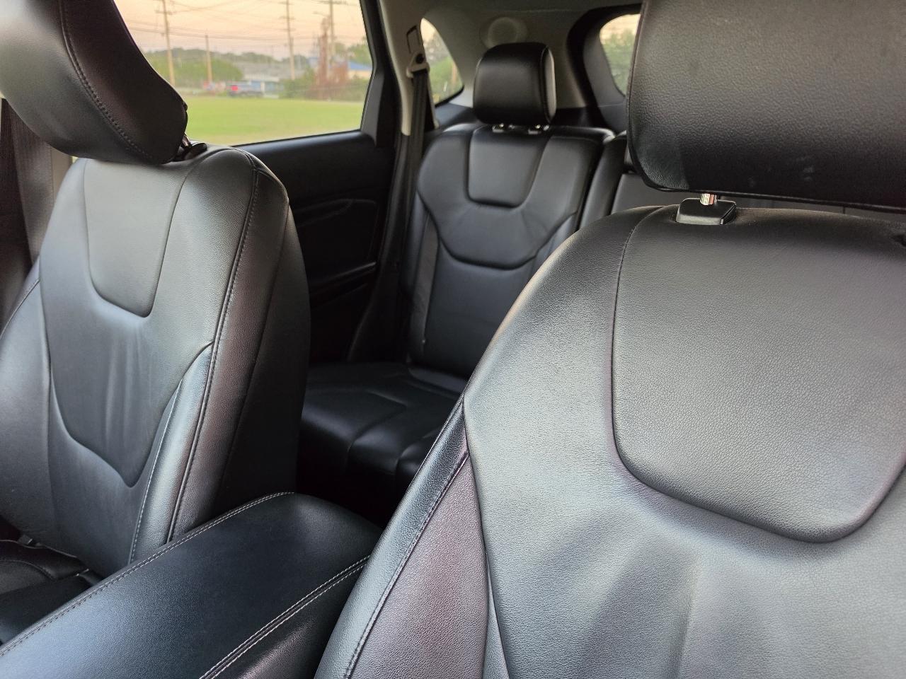 Ford Edge Titanium FWD 2018