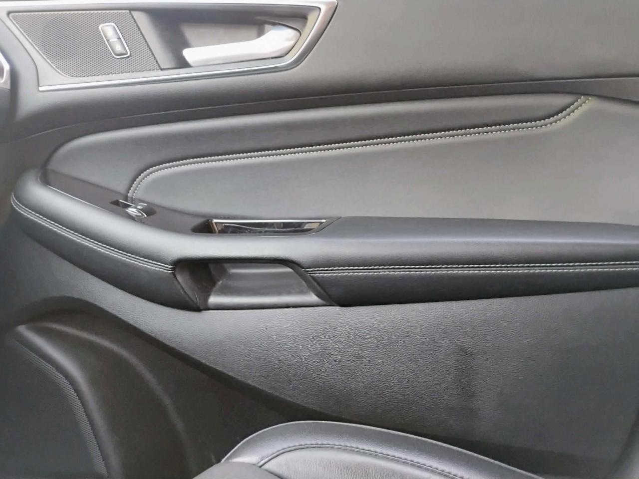 Ford Edge Titanium FWD 2018