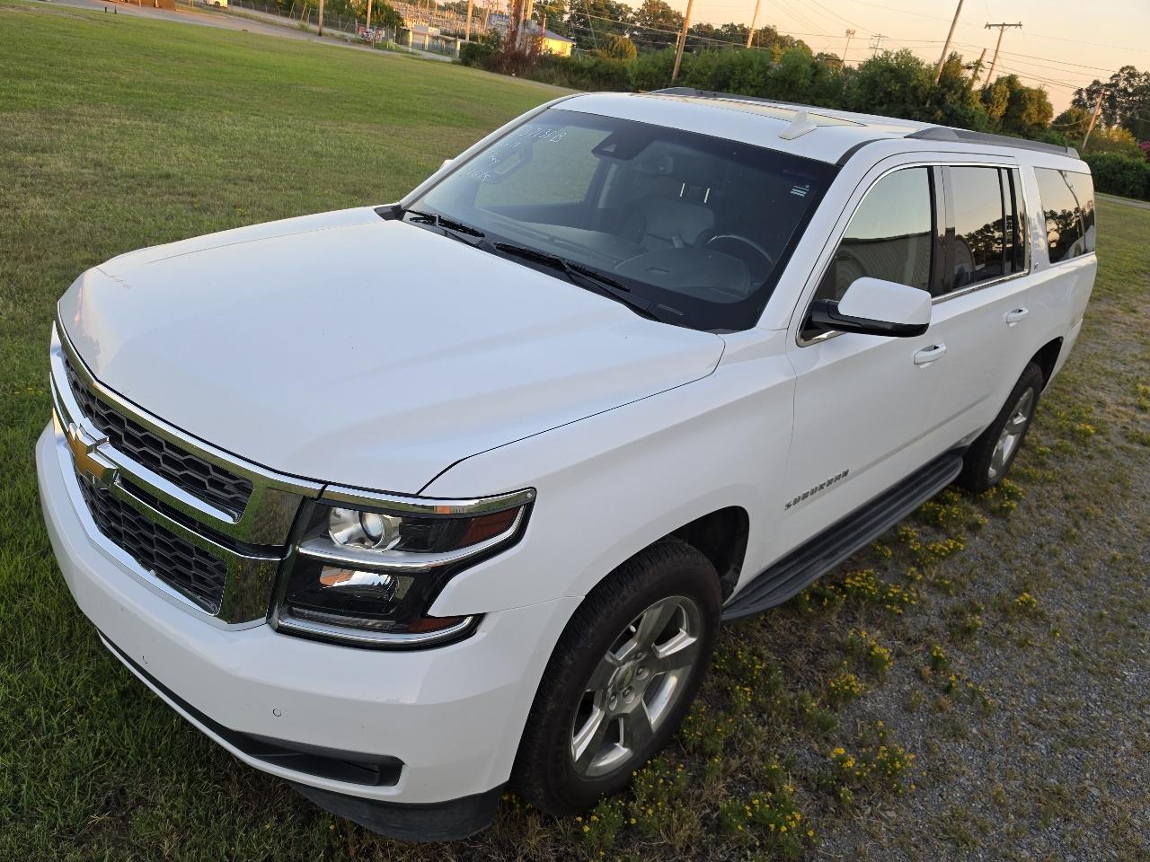 Chevrolet Suburban 4WD 4dr 1500 LT 2018