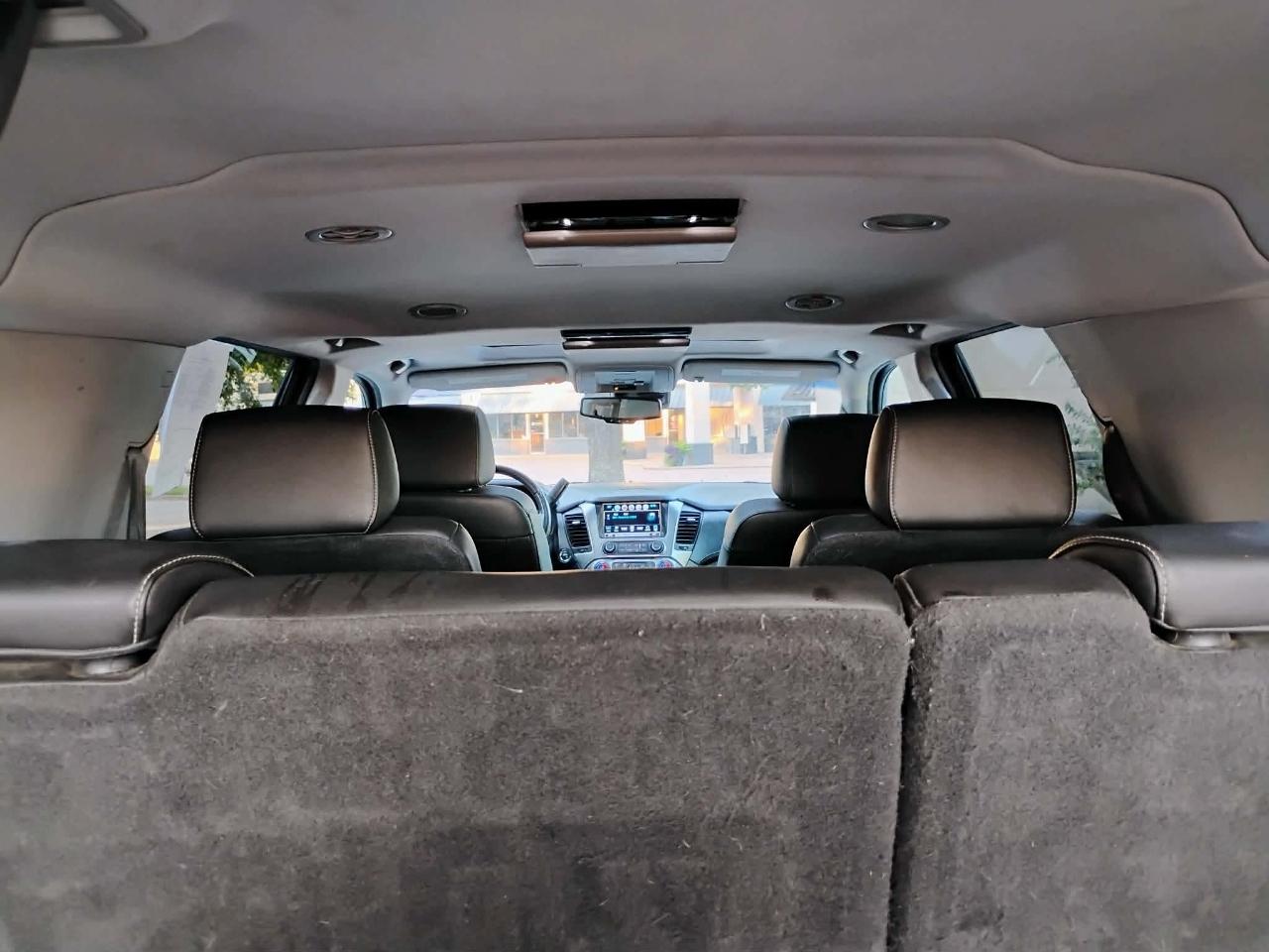 Chevrolet Suburban 4WD 4dr 1500 LT 2018