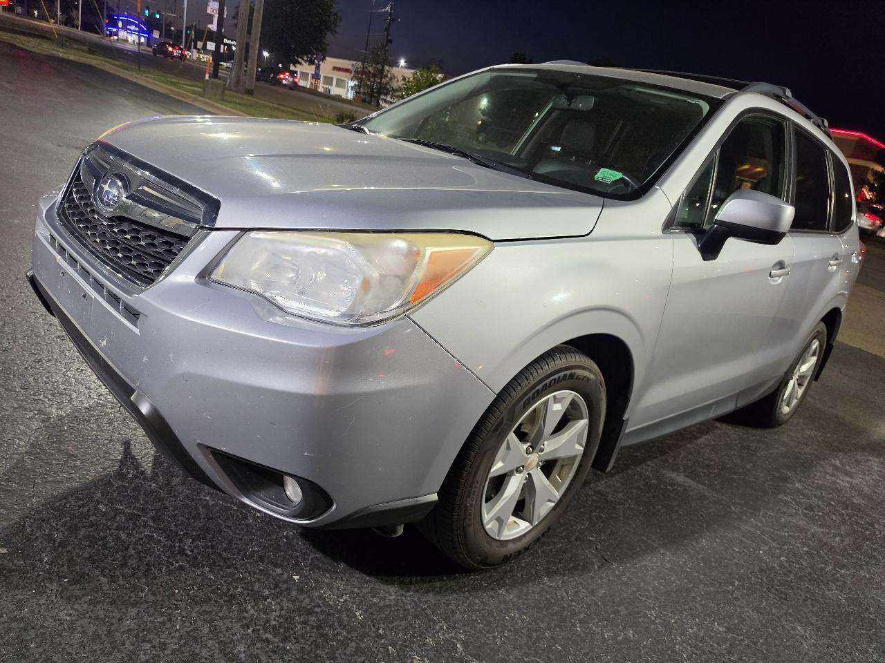 Subaru Forester 4dr CVT 2.5i Limited PZEV 2015