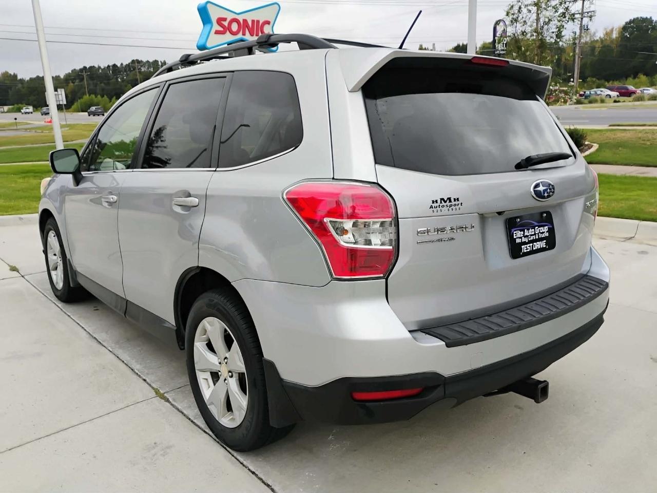 Subaru Forester 4dr CVT 2.5i Limited PZEV 2015
