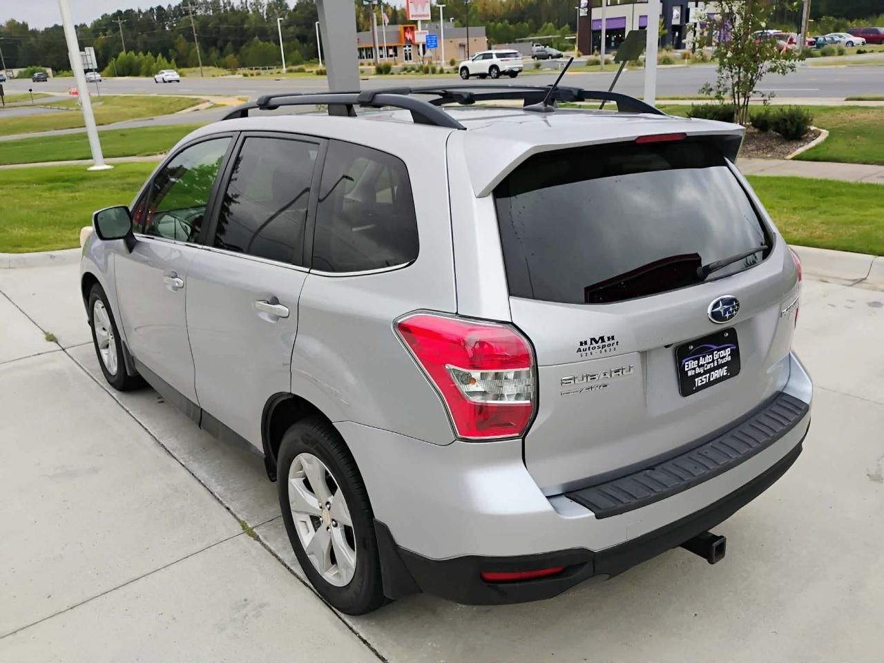 Subaru Forester 4dr CVT 2.5i Limited PZEV 2015