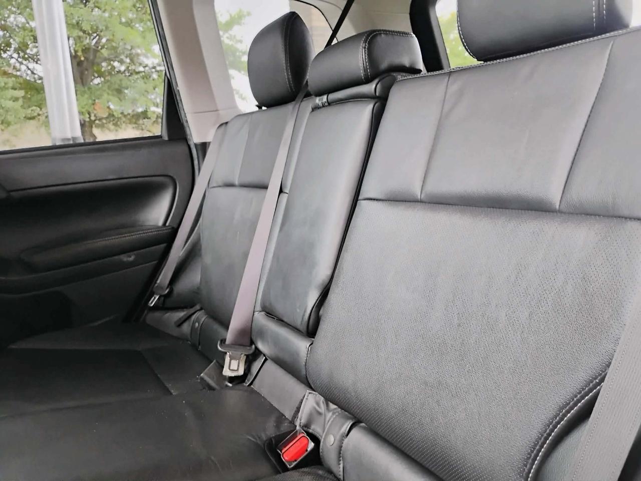 Subaru Forester 4dr CVT 2.5i Limited PZEV 2015