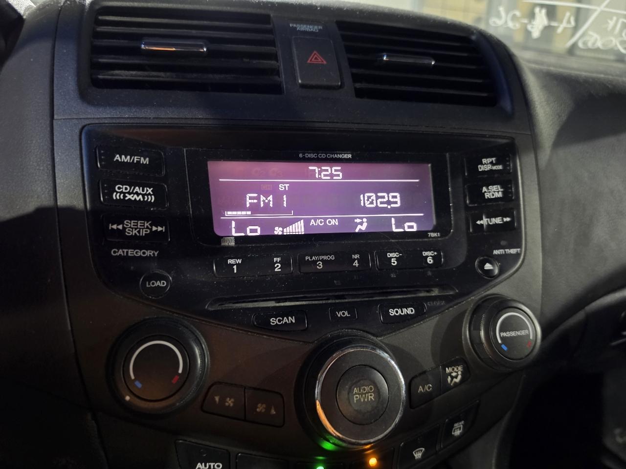 Honda Accord Sdn EX-L AT 2005