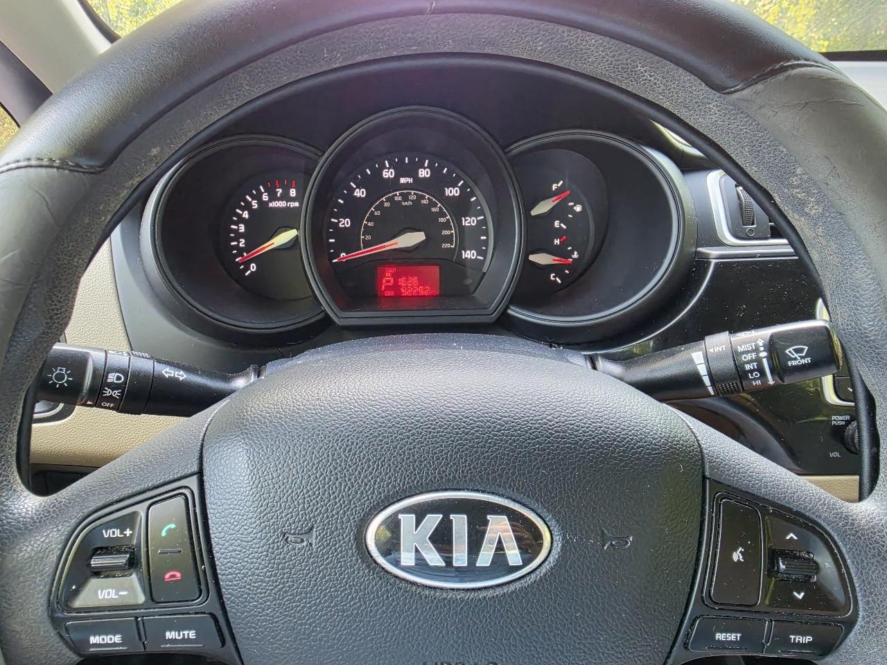 Kia Rio 4dr Sdn Auto LX 2016