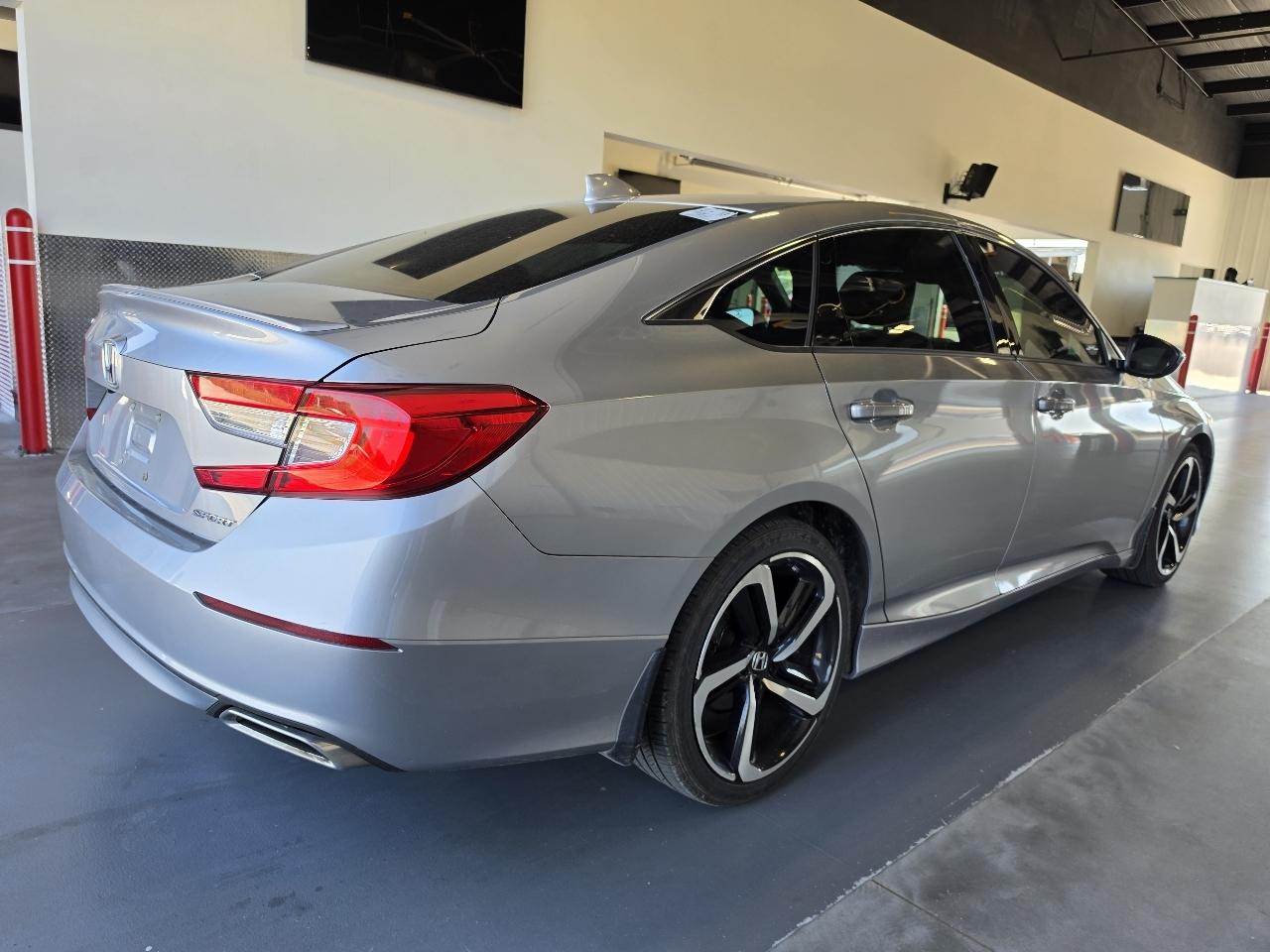 Honda Accord Sedan Sport 1.5T CVT 2018