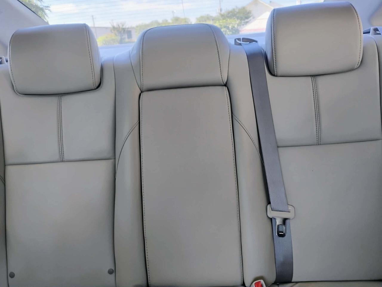 Toyota Avalon Hybrid Limited (Natl) 2018