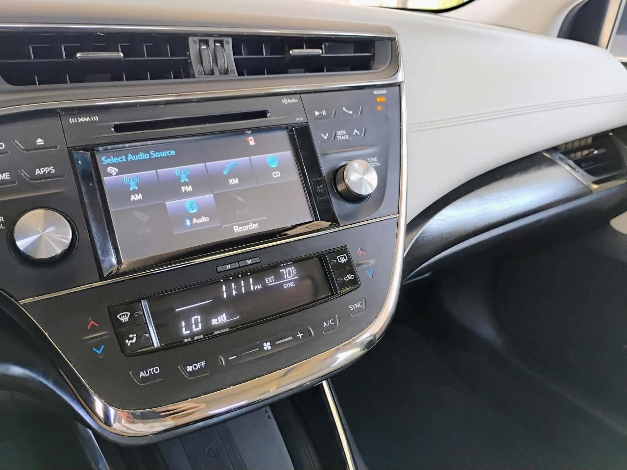 Toyota Avalon Hybrid Limited (Natl) 2018