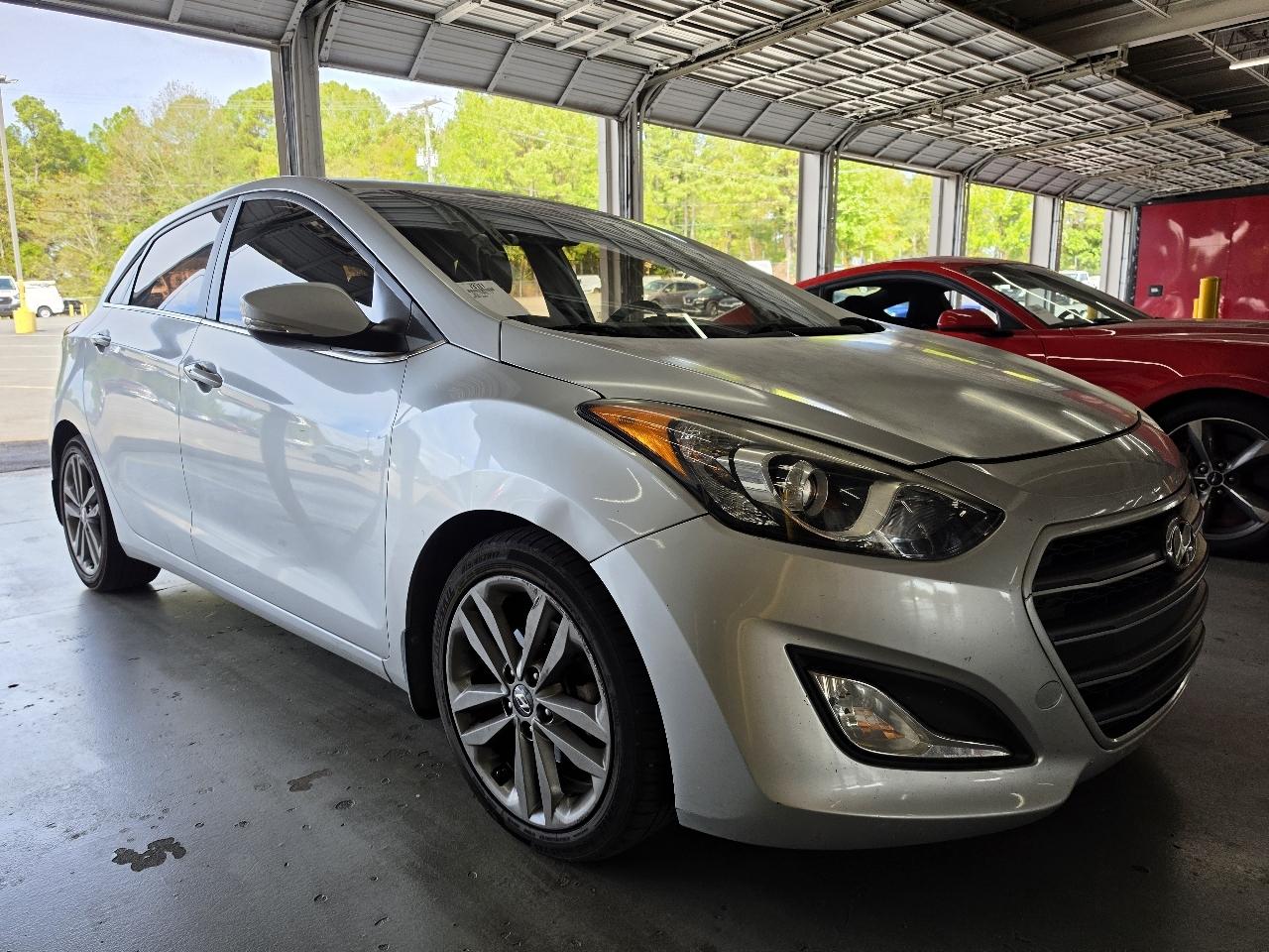 Hyundai Elantra GT 5dr HB Auto 2016
