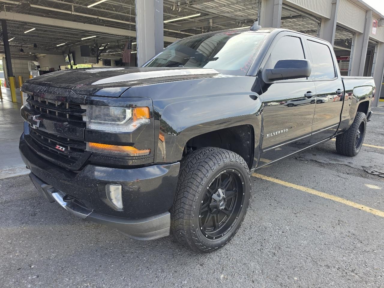 Chevrolet Silverado 1500 4WD Crew Cab 153.0" LT w/2LT 2017