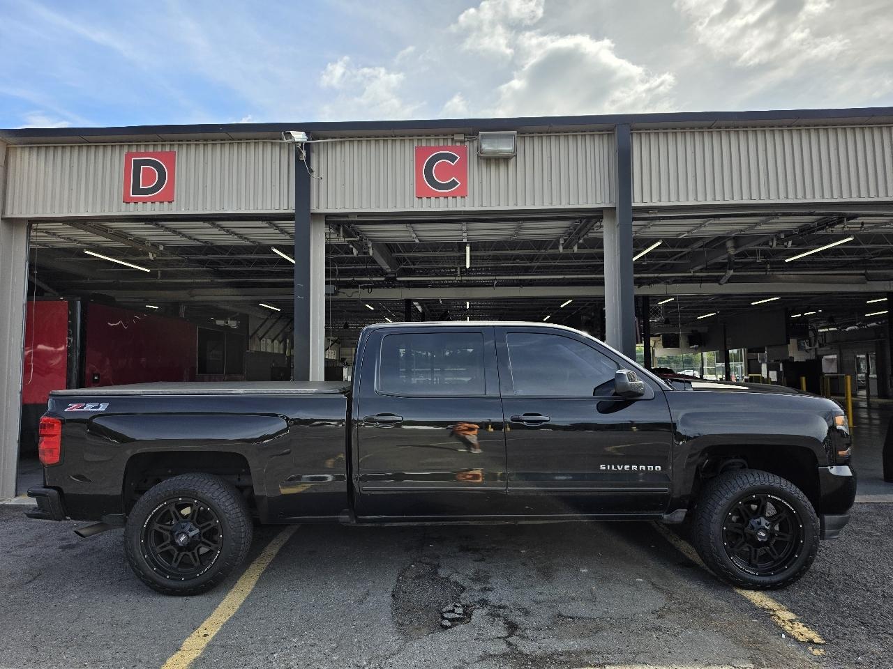 Chevrolet Silverado 1500 4WD Crew Cab 153.0" LT w/2LT 2017