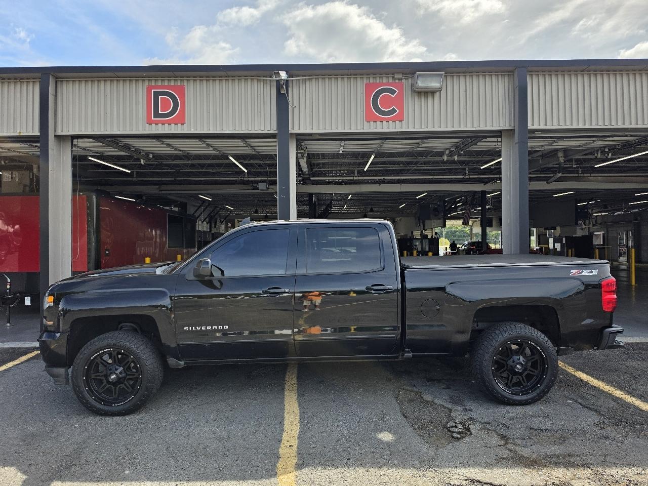 Chevrolet Silverado 1500 4WD Crew Cab 153.0" LT w/2LT 2017