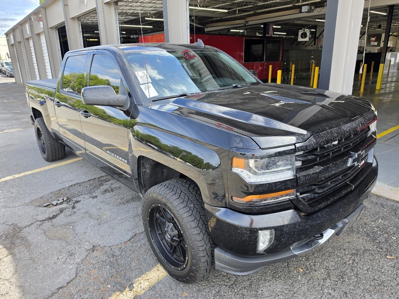Chevrolet Silverado 1500 4WD Crew Cab 153.0" LT w/2LT 2017