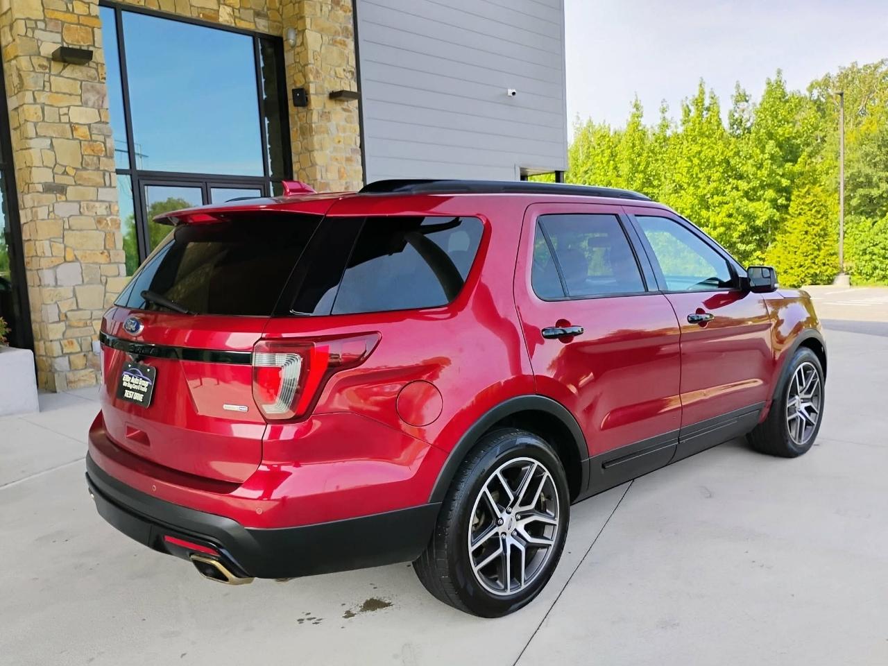 Ford Explorer 4WD 4dr Sport 2016