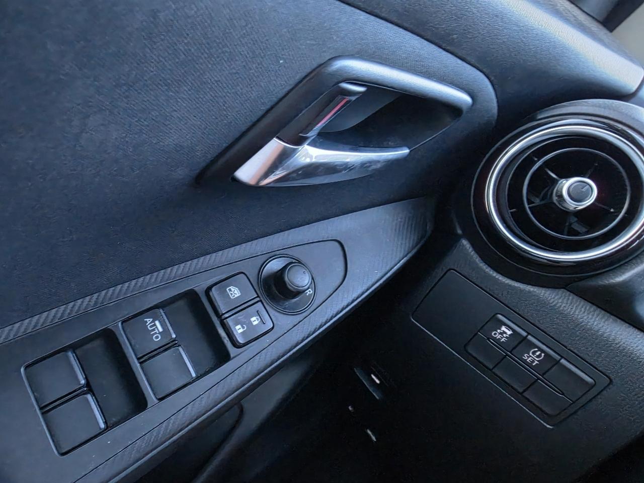 Toyota Yaris iA 4D Sedan 2017