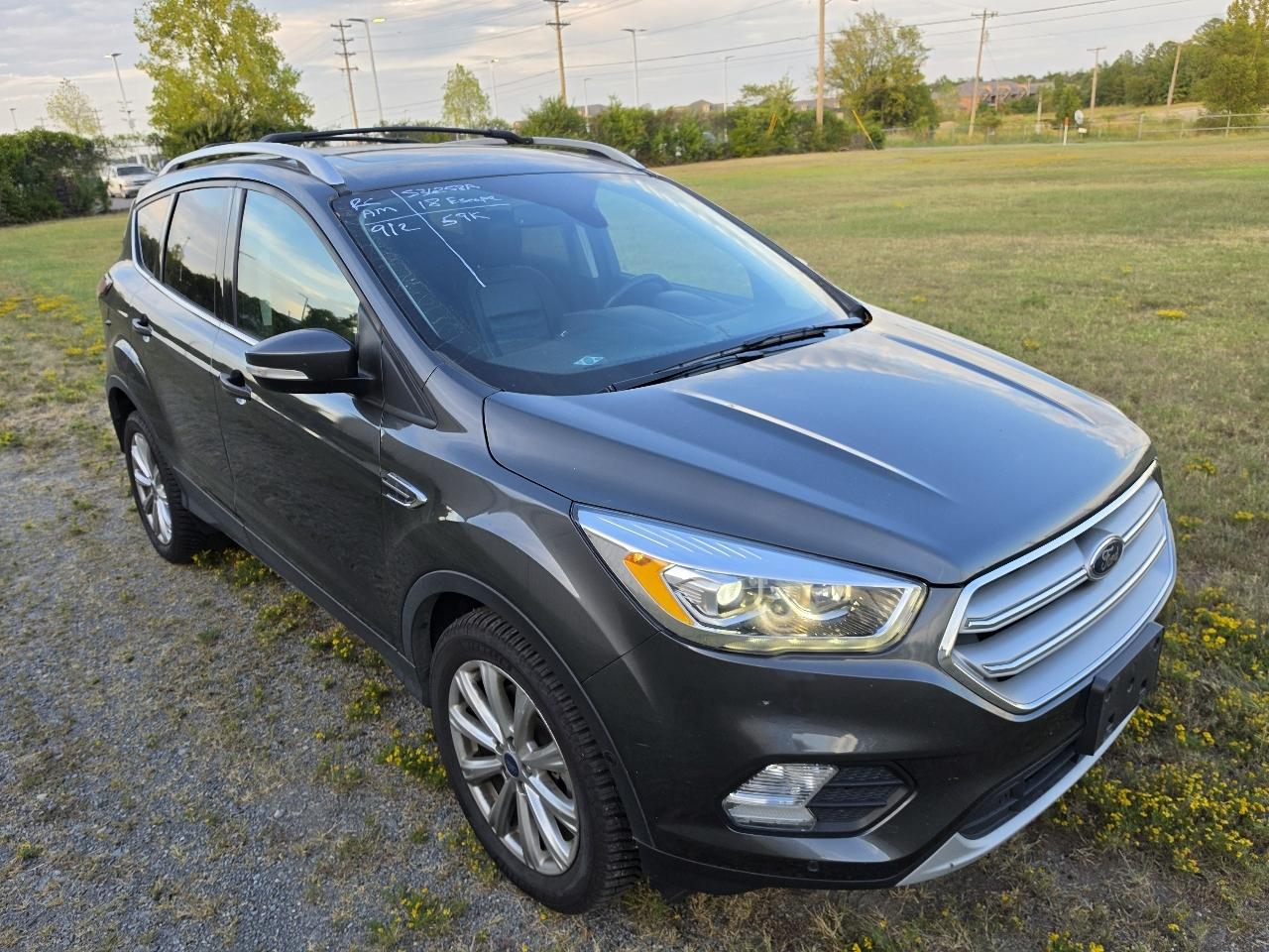 Ford Escape Titanium 4WD 2018